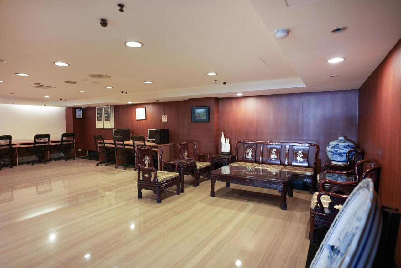 Herkang Hotel Tajcshung Kültér fotó